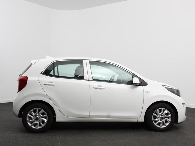 KIA PICANTO 1.0 CVVT ComfortPlusLine Navigator Navigatie Lichtmetalen velgen Elektrische ramen Airco Camera Apple Carplay/ Android Auto