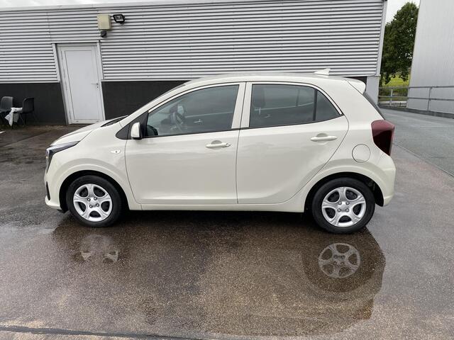KIA PICANTO 1.0 DPI DynamicLine 5p. NL-auto, lage KM stand, parkeersensoren, navigatie, Apple CarPlay/Android auto, achteruitrijcamera,