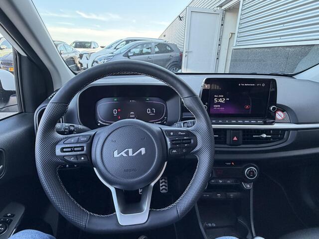 KIA PICANTO 1.0 DPI GT-Line Schuif/kanteldak, Stoel- & Stuurwiel verwarmd, Navigatie, Cruise control, Lichtmetalen velgen, Climate control,
