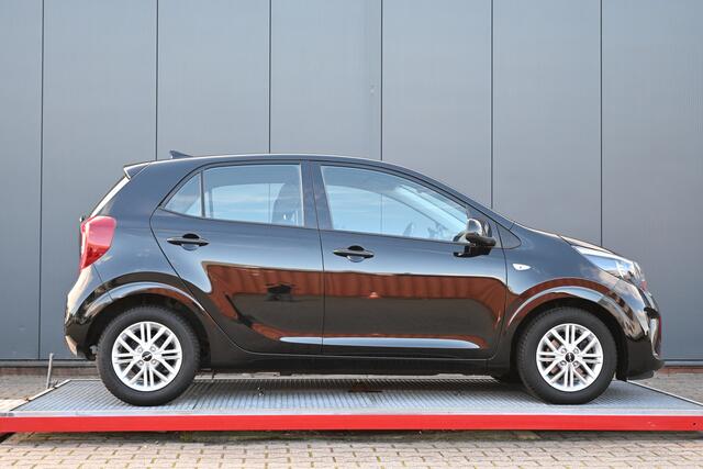 KIA PICANTO 1.0 DPi DynamicLine camera carplay cruise control