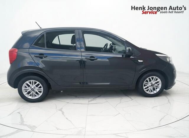 KIA PICANTO 1.0 DPi DynamicLine uit 2023 "Sinds 1970 | 5.000+ reviews | Score 9,5 | Service zoals 't hoort" Henk Jongen Auto's in Helmond, al 50 jaar service zoals 't hoort!