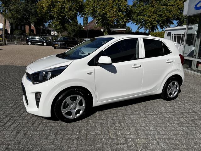 KIA PICANTO 1.0 5 zits DynamicLine | Navigatie | Camera | Winterpakket