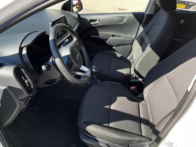 KIA PICANTO 1.0 5 zits DynamicLine | Navigatie | Camera | Winterpakket