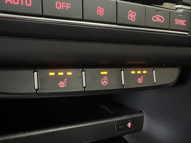 KIA PRO CEE D ProCeed 1.6 T-GDI GT *1e Eigenaar* Panoramadak / Leder/Alcantara / Adaptive Cruise / Stoel/Stuurverwarming / Camera / JBL / Keyless / 18"LMV