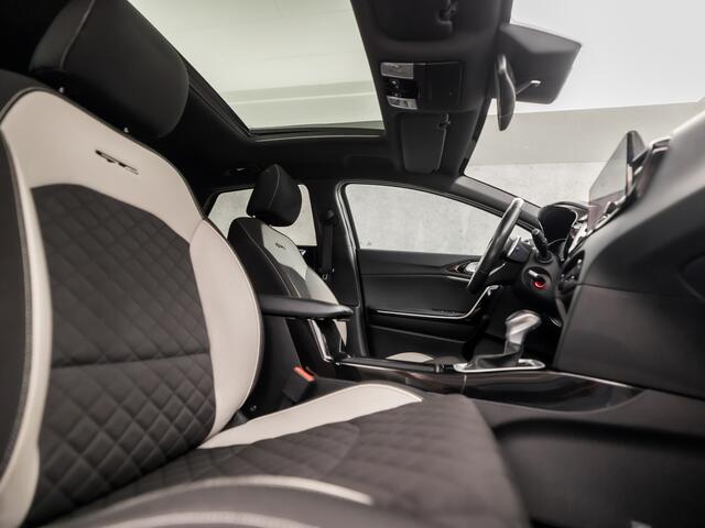 KIA PRO CEE D ProCeed 1.5 T-GDi MHEV GT-Line Sport 160Pk Automaat (SCHUIFDAK, APPLE CARPLAY, GROOT NAVI, CAMERA, LEDER, SPORTSTOELEN, GETINT GLAS, LANE ASSIST, CRUISE, NIEUWSTAAT)
