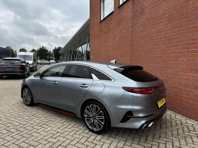 KIA PRO CEE D ProCeed 1.6 T-GDi 204pk Automaat GT Kia ProCeed 1.6 T-GDi GT Navigatie Climate Control Electrisch bediendbare achterklep Adaptive Cruise Control Camera Dab Keyless start