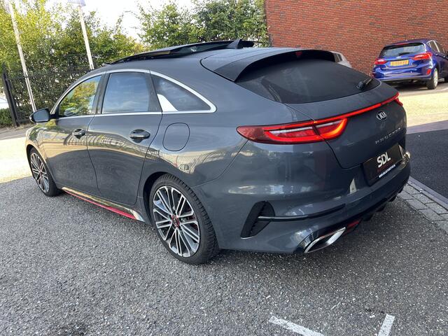 KIA PRO CEE D ProCeed 1.6 T-GDI GT 66.000KM!! 204 PK!! // SCHUIF-KANTELDAK // JBL // ELEK. KLEP // ADAPT. CRUISE // CLIMA // CAMERA // PDC //