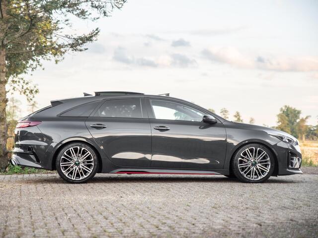KIA PRO CEE D ProCeed 1.6 T-GDI GT Pano Virtual Memory ACC