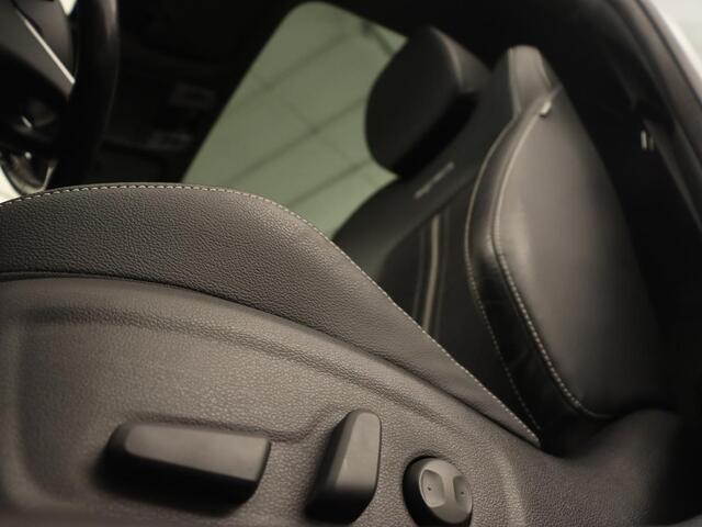 KIA PRO CEE D ProCeed 1.4 T-GDI GT-PlusLine | Panoramadak | Trekhaak | Stoel & stuurverwarming | Camera | Adaptive cruise | JBL Sound | Carplay | Navigatie | Achterbankverwarming | Full LED | Keyless