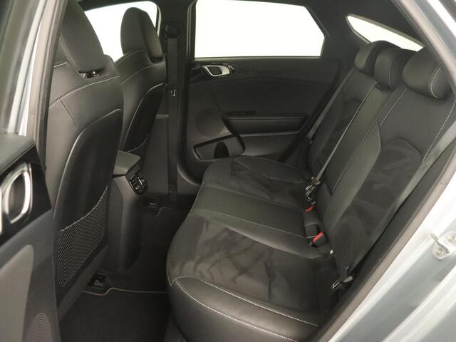 KIA PRO CEE D ProCeed 1.4 T-GDI GT-PlusLine | Panoramadak | Trekhaak | Stoel & stuurverwarming | Camera | Adaptive cruise | JBL Sound | Carplay | Navigatie | Achterbankverwarming | Full LED | Keyless