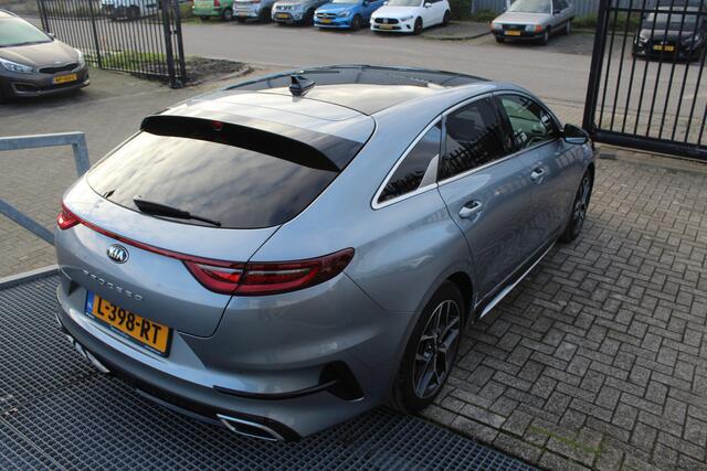 KIA PRO CEE D ProCeed 1.0 T-GDI GT-Line 1ste Eigenaar/Panoramadak/Virtueel cockpit/Apple carplay/Achteruitrijcamera/Stoel + Stuurverwarming/Keyless/Navigatie/Inklapbare spiegels/Parkeersensoren