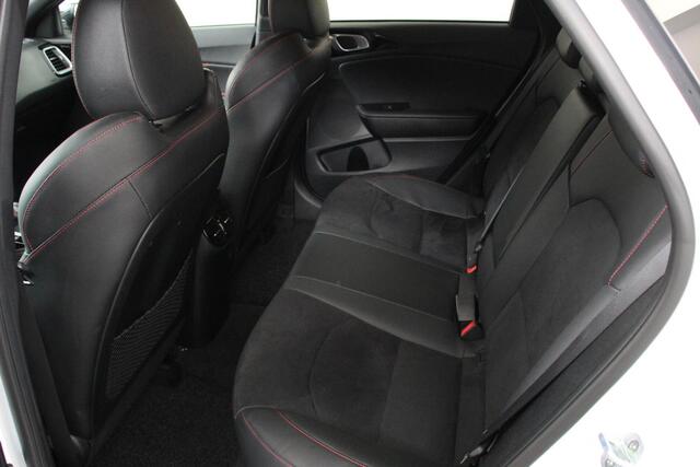 KIA PRO CEE D ProCeed 1.6 T-GDI 204pk DCT GT Navigatie Camera JBL Stoel en stuurverwarming |Electrisch bedienbare achterklep Led