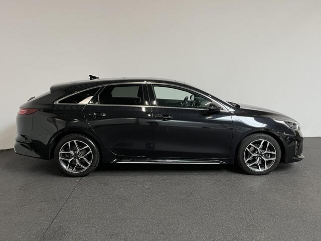 KIA PRO CEE D ProCeed 1.5 T-GDi MHEV GT-Line Edition Climate control Cruise control adaptive Achteruitrijd camera Parkeersensoren achter Stuur verwarming Voorstoelen verwarmd Navigatie Apple Carplay/ Android Auto