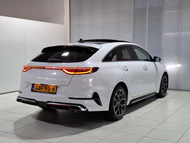 KIA PRO CEE D ProCeed 1.5 T-GDi GT-Line Automaat, Schuifdak, Apple Carplay/Android Auto, Stoel en Stuur verwarming.