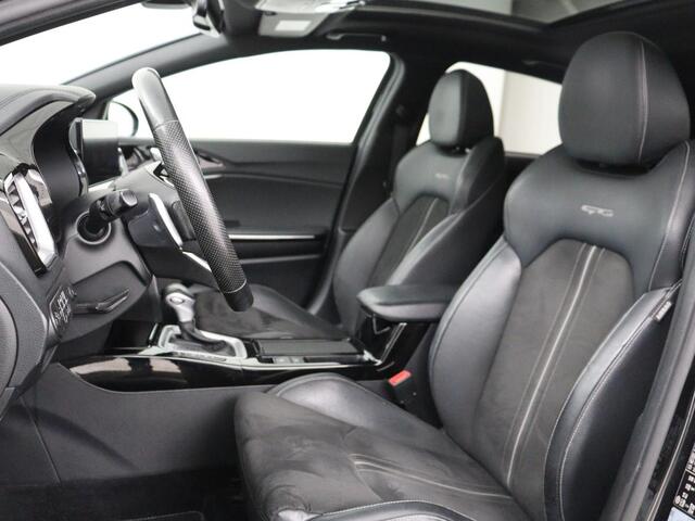 KIA PRO CEE D ProCeed 1.5 T-GDI GT-PlusLine | Panoramadak | Leder/Alcantara | Adaptive cruise | Stoelverwarming | Carplay | Full LED | Navigatie | Stuurverwarming | JBL Sound