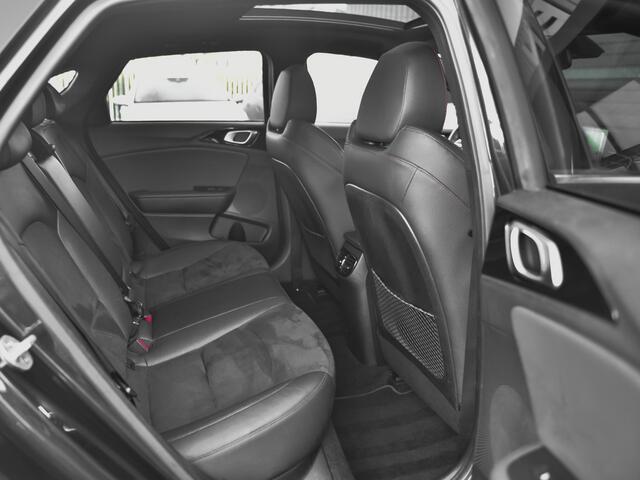 KIA PRO CEE D ProCeed 1.6 T-GDI GT Panoramadak Alcantara adaptive cruise Stoelverwarming