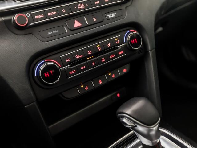 KIA PRO CEE D ProCeed 1.6 T-GDI GT 204Pk Automaat (SCHUIFDAK, APPLE CARPLAY, STUUR/STOELVERWARMING, LEDER/ALCANTARA, MEMORY SEATS, KEYLESS, GETINT GLAS, TREKHAAK, CAMERA, NIEUWSTAAT)