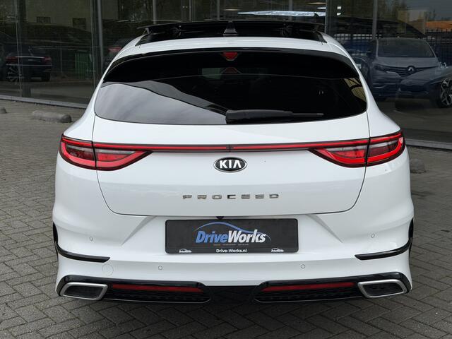KIA PRO CEE D ProCeed 1.4 T-GDI GT-Line | Panorama | Sportstoelen | DAB+ | Interesse in een bezichtiging of proefrit, bel of app met 06-24282842 / 06-42130156
