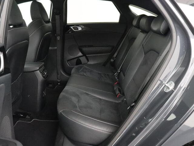 KIA PRO CEE D ProCeed 1.5 T-GDi GT-PlusLine | Panoramadak | Stoelverwarming | Leder/Alcantara | Camera | Adaptive cruise | Achterbankverwarming | Keyless | Memory | Carplay | Navigatie | Full LED