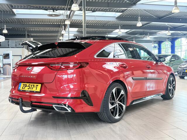 KIA PRO CEE D ProCeed 1.4 T-GDI 140 pk GT-Line | Trekhaak | Pano | Camera | Half leer | Adapt. cruise | Stoelvew. | Stuurverw.