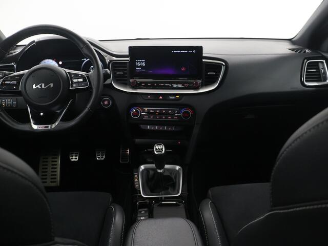 KIA PRO CEE D ProCeed 1.0 T-GDi GT-Line | Navigatie | Panoramadak | Parkeercamera | Climate Control | Apple Carplay/Android Carplay | Cruise Control | Keyless Entry/Go |