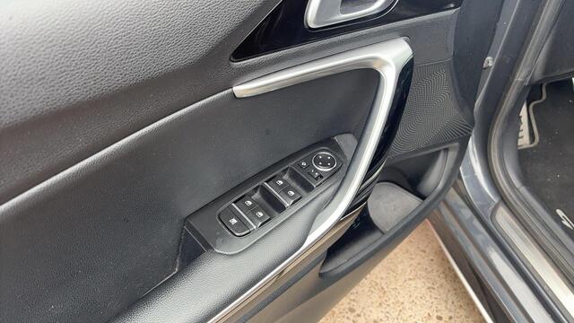 KIA PRO CEE D ProCeed 1.0 T-GDI GT-Line TREKHAAK / KEYLESS / STOELVERW / STUURVERW / FULL LED / CARPLAY / NL-AUTO