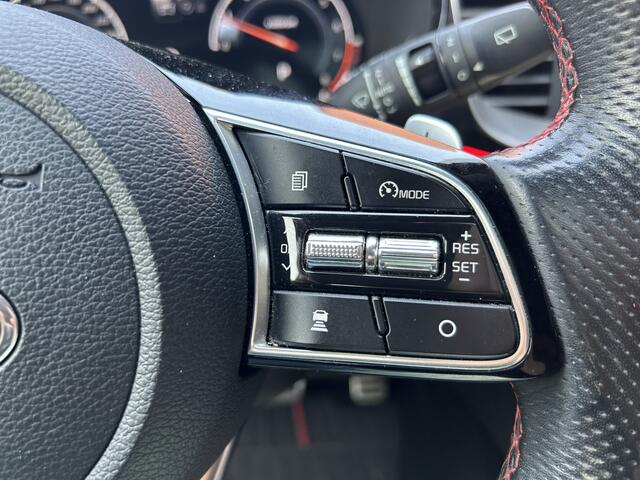 KIA PRO CEE D ProCeed 1.6 T-GDI GT // FULL LED // SCHUIFKANTELDAK // JBL AUDIO // VIRTUAL COCKPIT // ADAPTIVE CRUISE // MEMORY SEAT // WINTERPACK // VOL IN OPTIES!!