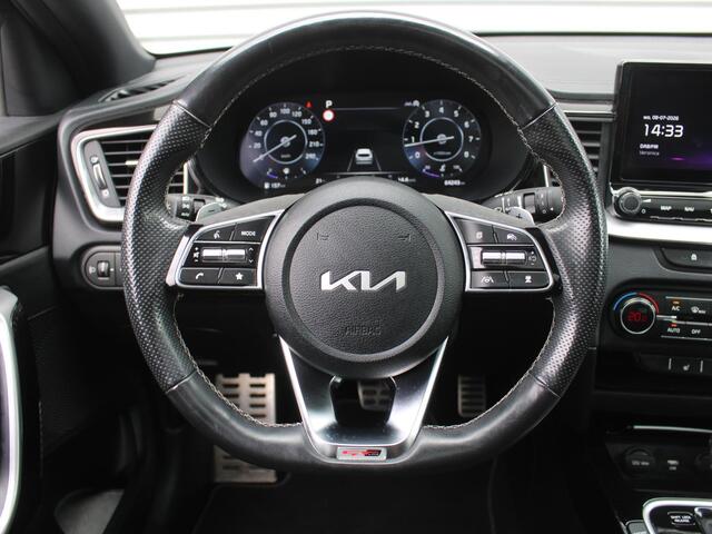 KIA PRO CEE D ProCeed 1.5 T-GDi GT-Line | Trekhaak | Schuifdak | Stuur-/stoelverwarming | Camera | Dodehoek detectie | Telefoonlader | Cruise adapt. | 17" LM | LED |