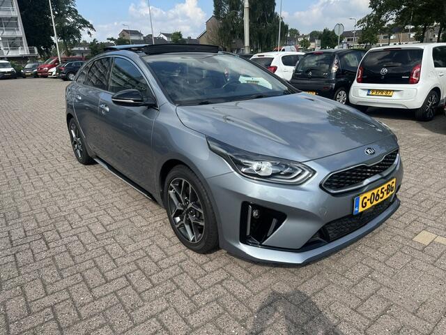 KIA PRO CEE D ProCeed 1.0 T-GDI GT-Line El.panodak Navi Cruise Lmv Nap