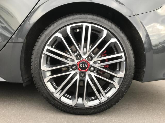 KIA PRO CEE D ProCeed 1.6 GT Panoramadak / verwarmde voorruit 204pk