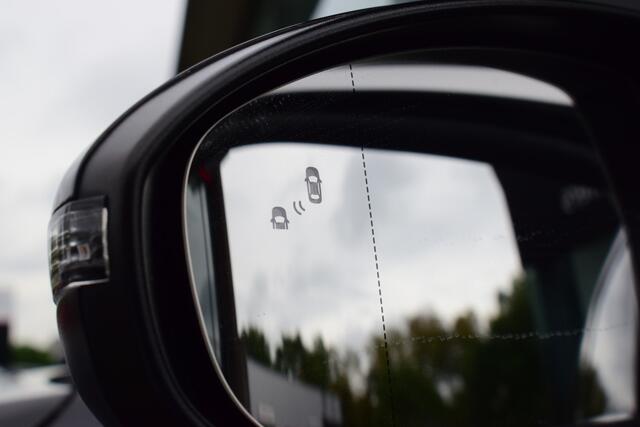 KIA PRO CEE D ProCeed 1.5 T-GDi GT-PlusLine Automaat | Pano | Memory | Dodehoek Assistentie | Tot 10Jr. Kia-Garantie |