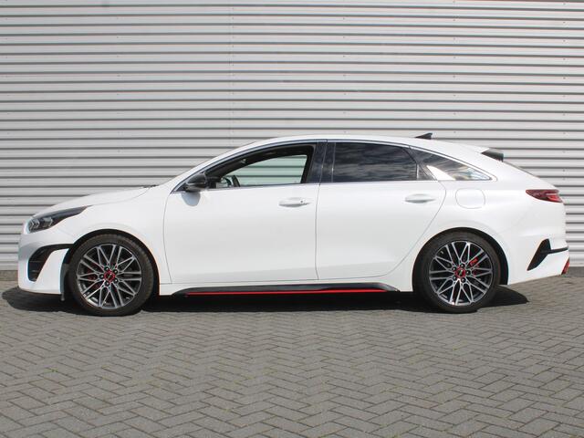 KIA PRO CEE D ProCeed 1.6 T-GDI GT | 204PK! | Stuur-/stoelverwarming | Schuifdak | Camera | Stoelgeheugen | LED | Dodehoek detectie | Zeer nette auto | 1e eigenaar |