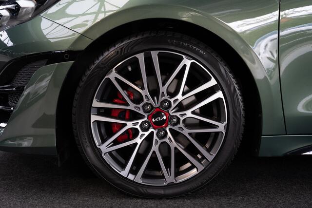 KIA PRO CEE D ProCeed 1.6 T-GDi GT 204pk Leer Camera Memory seats Navi PDC ACC Stuur- & stoelverwarming (voor & achter) Elektr. bedienbare achterklep Climate C. Cruise C. Keyless Entry & Go LM velgen Comfort-pakket BTW auto!