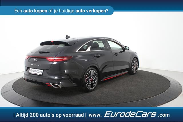 KIA PRO CEE D ProCeed 1.6 T-GDI GT *Full-options*