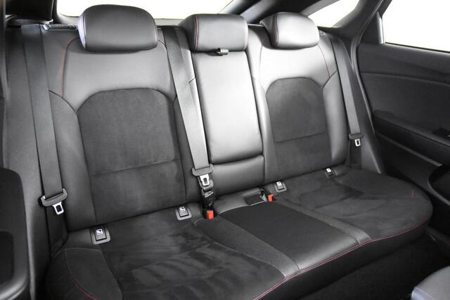 KIA PRO CEE D ProCeed 1.6 T-GDI GT *Full-options*