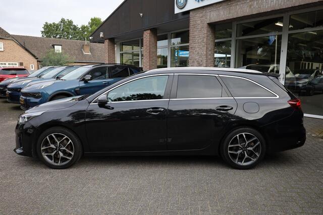 KIA PRO CEE D ProCeed 1.5 T-GDI GT-PlusLine STOEL/STUURVERW. CAMERA CARPLAY ELEC.KLEP NAVI SPORTSTUUR/STOELEN 2XPDC 17''LMV