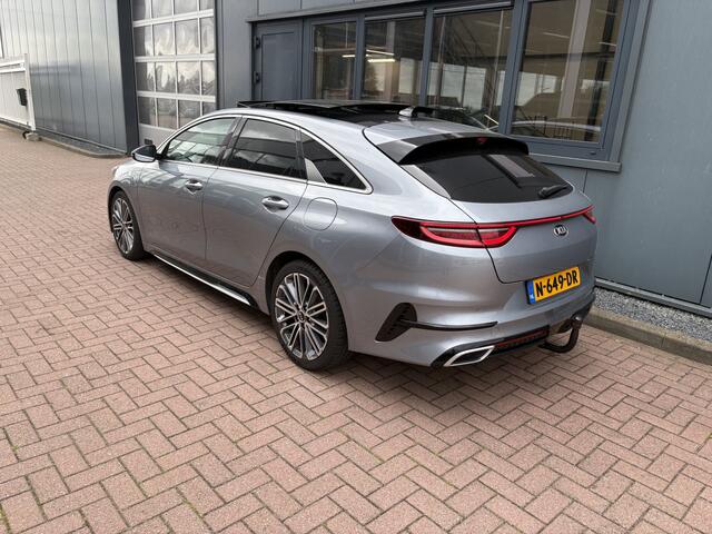 KIA PRO CEE D ProCeed 1.5 T-GDi 160pk Automaat GT-PlusLine SCHUIFDAK/JBL/CAMERA/DODEHOEK/AFN.TREKHAAK/18INCH
