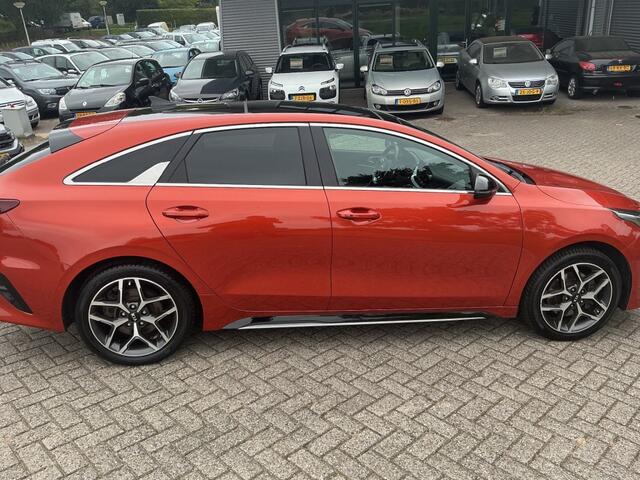 KIA PRO CEE D 1.4 T-GDI GT-PLUS LINE
