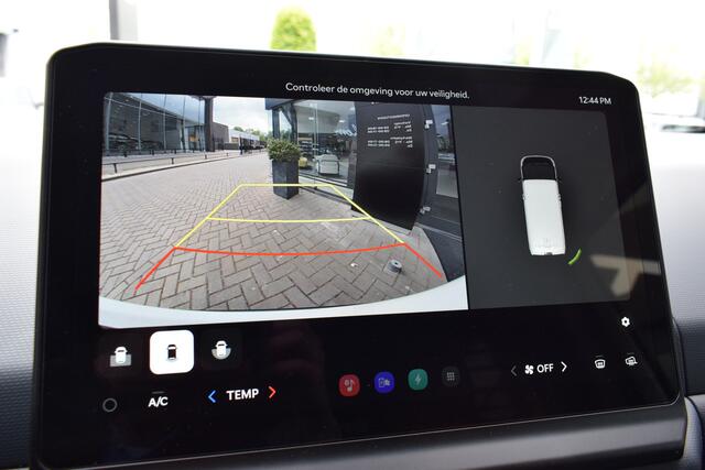 KIA PV5 L2H1 Plus 71.2 kWh | Direct uit voorraad leverbaar! | Stoel/Stuurverwarming | ECC-Airco | Camera | Navigatie | Tot 10 Jr. Garantie |