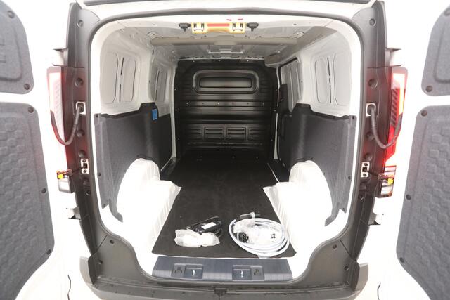 KIA PV5 L2H1 Essential 71.2 kWh | Snelladen | SOH 99% | Clima | Camera | Virtual | Carplay | Cruise