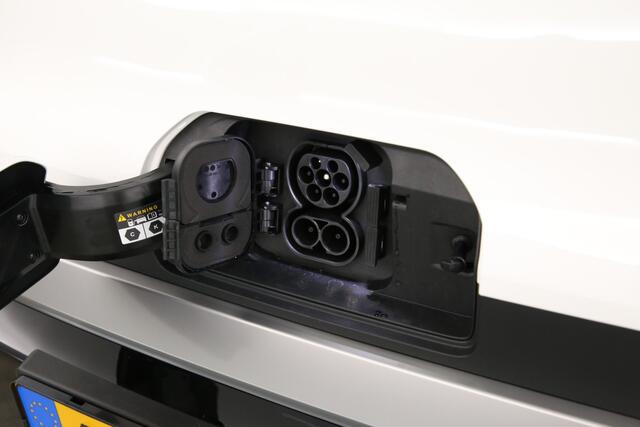 KIA PV5 L2H1 Essential 71.2 kWh | Snelladen | SOH 99% | Clima | Camera | Virtual | Carplay | Cruise