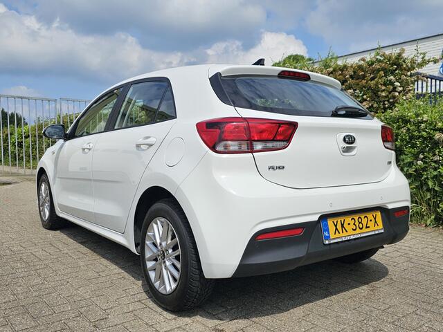 KIA RIO 1.0 T-GDi, NAP! Camera! Navi! Carplay! Zondag OPEN!
