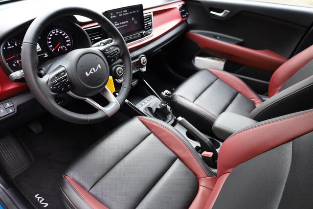 KIA RIO 1.2 DynamicPlusLine LEER CAMERA STUUR/STOELVERWARMING CARPLAY DAB 1e-EIGENAAR LMV CRUISE CLIMA NIEUWSTAAT!!!