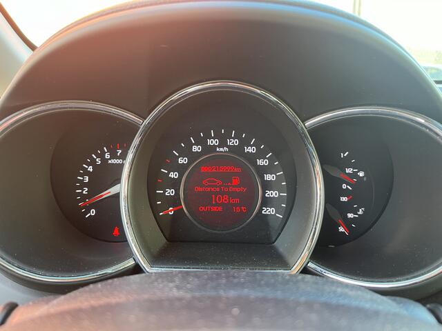 KIA RIO 1.2 CVVT ExecutiveLine | Nieuw binnen | Lichtmetalen velgen | Navi | Parkeer sensor |