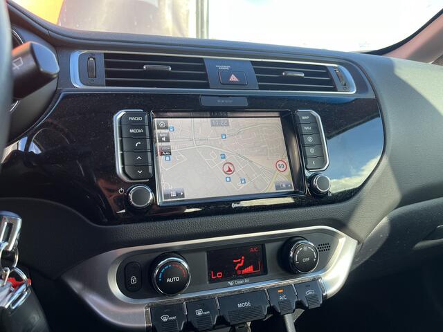 KIA RIO 1.2 CVVT ExecutiveLine | Nieuw binnen | Lichtmetalen velgen | Navi | Parkeer sensor |