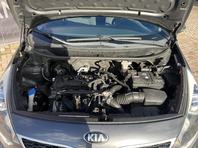 KIA RIO 1.2 CVVT ExecutiveLine | Nieuw binnen | Lichtmetalen velgen | Navi | Parkeer sensor |