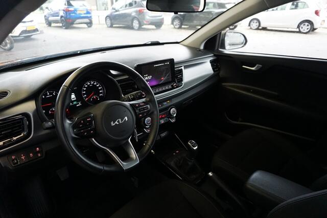 KIA RIO 1.0 T-GDi MHEV DynamicLine Navigation Pack