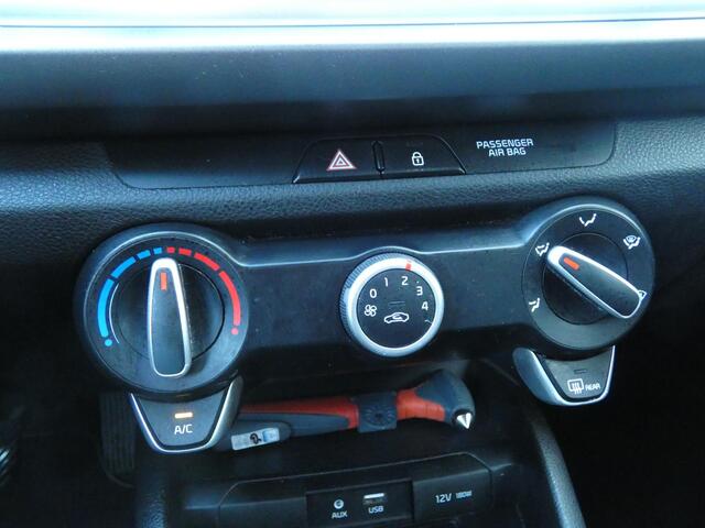 KIA RIO 1.0 TGDI DynamicLine | NAVIGATIE | ACHTERUITRIJCAMERA |