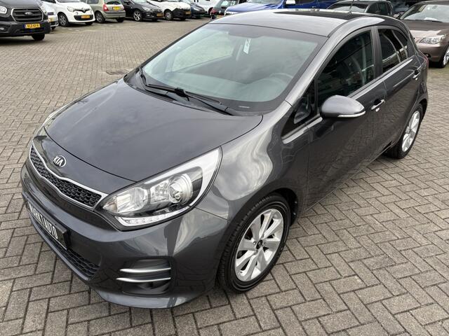 KIA RIO 1.2 CVVT Comfort Plus Navi Camera Cruise Bluetooth