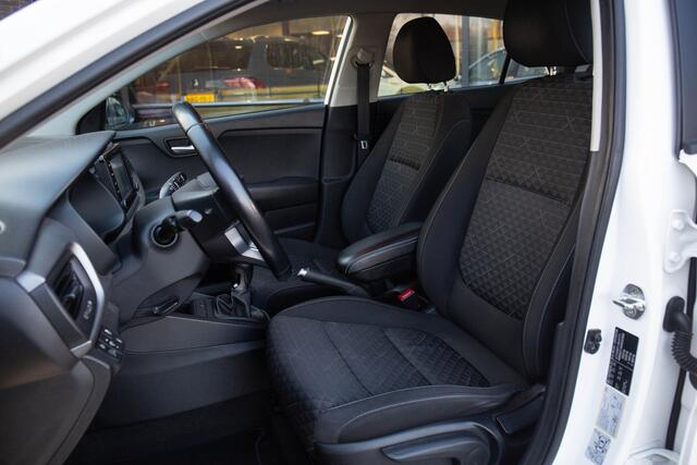 KIA RIO 1.0 TGDI ComfortPlusLine Navigator | Lichtmetaal, Camera, Cruise control,